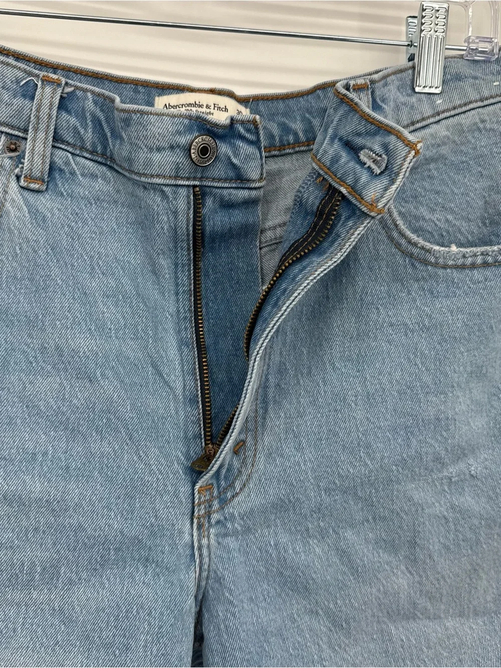 Abercrombie & Fitch size 30